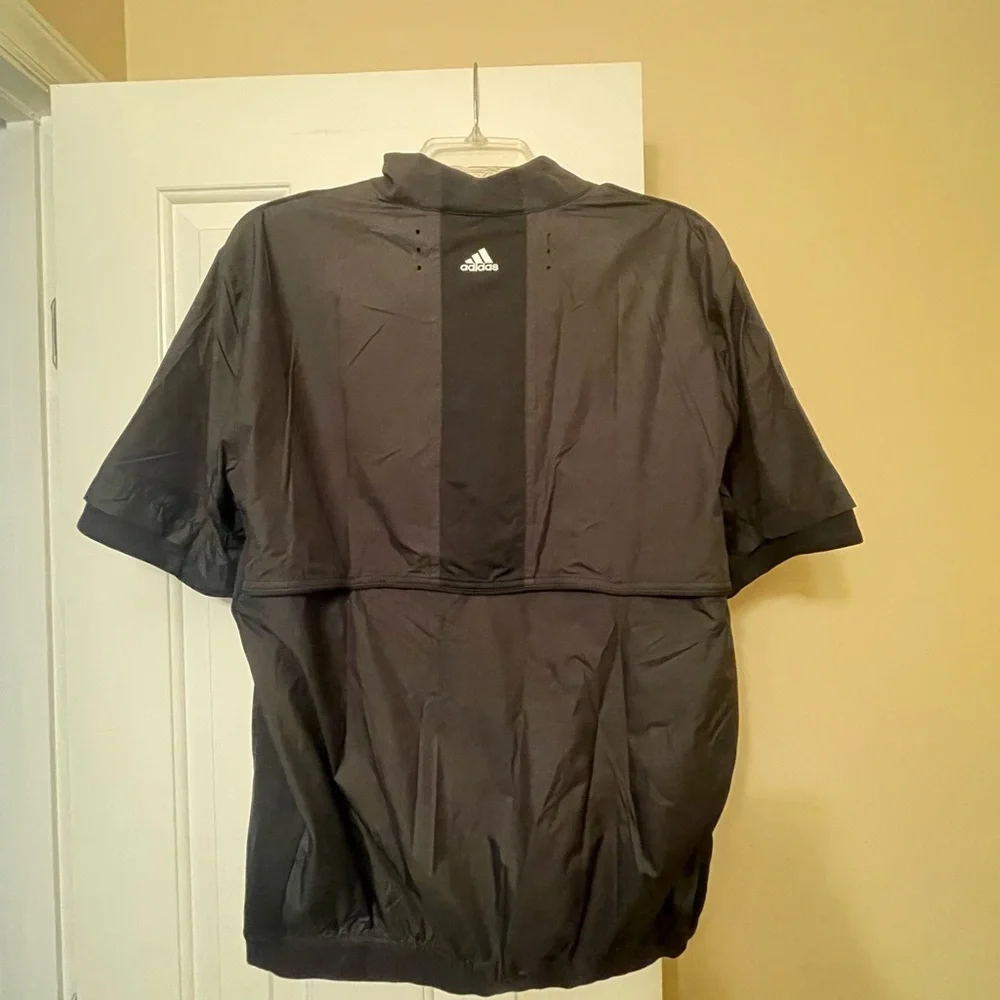 adidas Men's Black Short-Sleeve Half-Zip Windbreaker